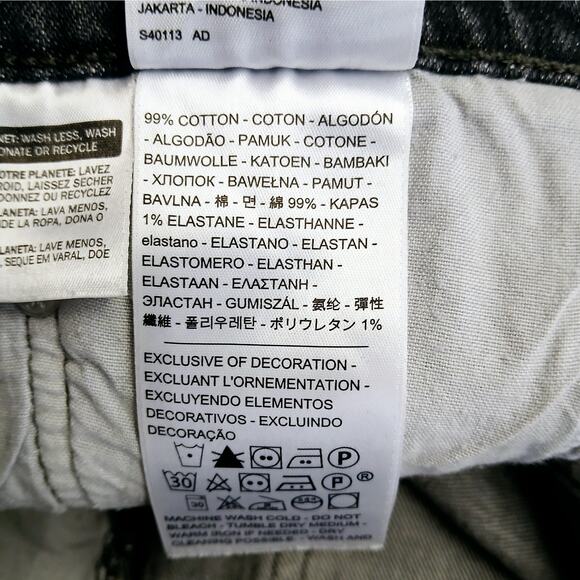 Levi's Premium Denim 501 Original Shorts SZ W30 Black S58022 56327-0046 - Picture 6 of 6